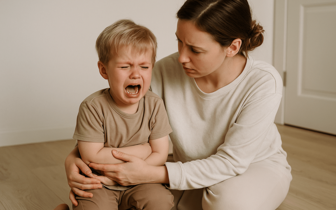 Cuando tu hijo te pega: cómo poner límites con respeto (y sin gritar ni rendirse)